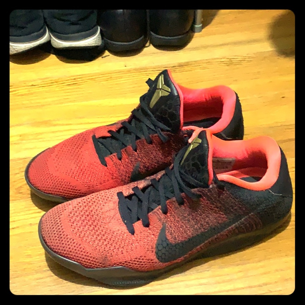 Red Kobe XI ELITES - size 11.5